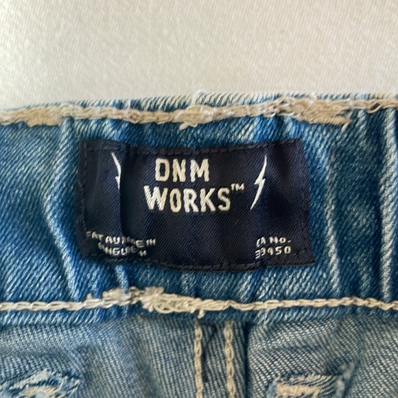 DNM Works CASH shorts. Size 28. NWT. - Picture 3 of 5